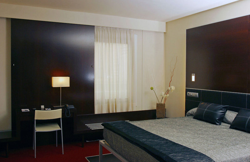 Hotel Ceuta Puerta De Africa מראה חיצוני תמונה